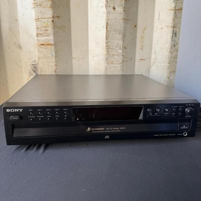 Sony CDP-CE375 5-Disc CD Changer