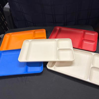 Divided Plates By Tupperware