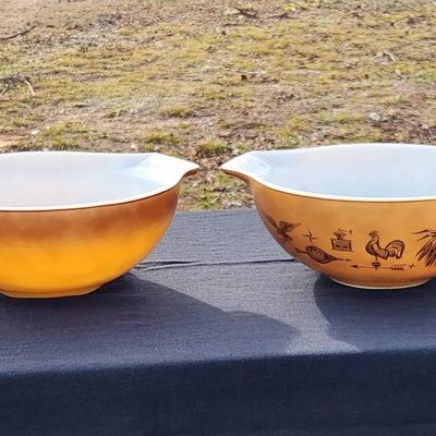 Pyrex Cinderella Bowls