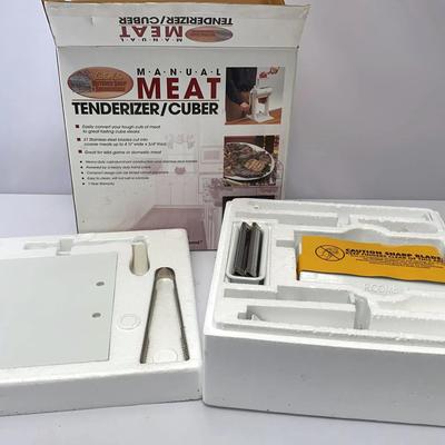Manual Meat Tenderizer/Cuber New In Box
