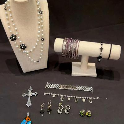 Dark Costume Jewelry 