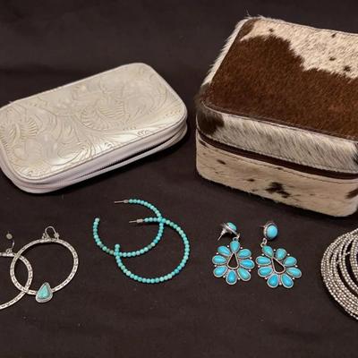 Western Jewelry Travel Cases And More