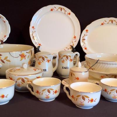 Hall's Superior Dinnerware Mary Dunbar Autumn Leaf / Fall Set Of 6 & Various Pieces 