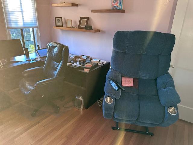 Sale Photo Thumbnail #18