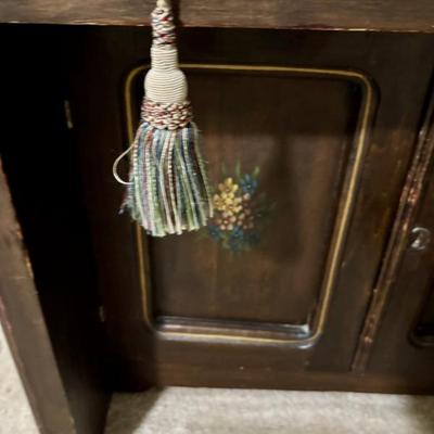 Sale Photo Thumbnail #227