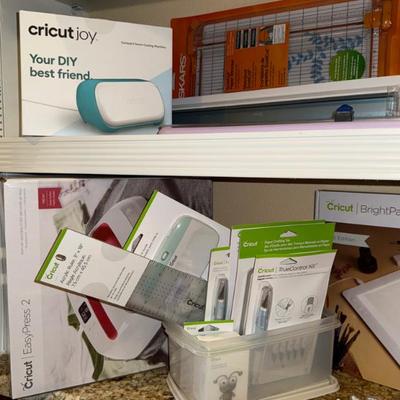 Sale Photo Thumbnail #178