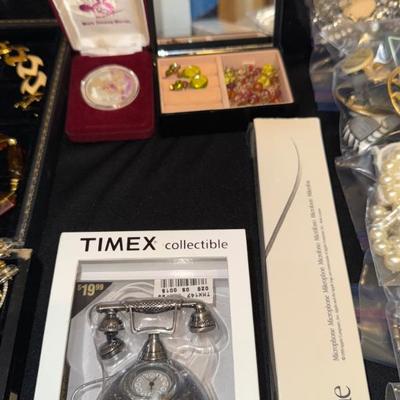 Sale Photo Thumbnail #237