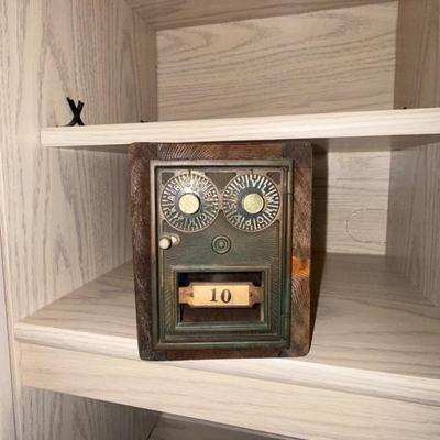 Sale Photo Thumbnail #107