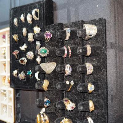 Sale Photo Thumbnail #229