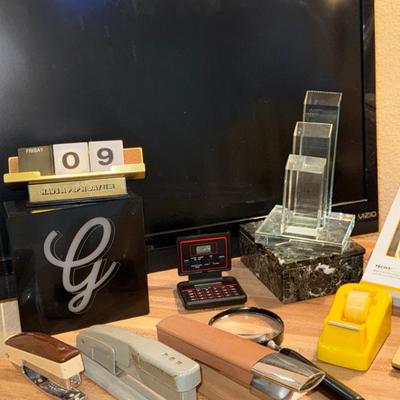 Sale Photo Thumbnail #200