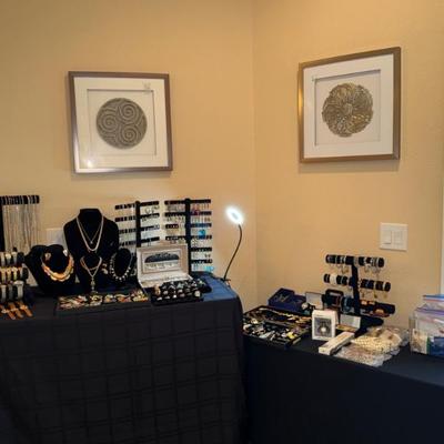 Sale Photo Thumbnail #220