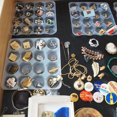 Sale Photo Thumbnail #351