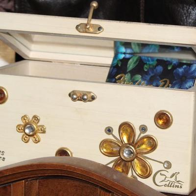 Sale Photo Thumbnail #13