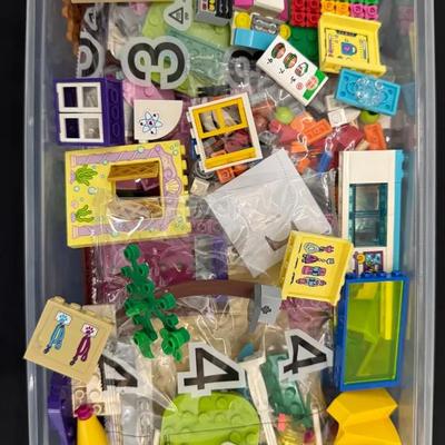 Large LEGO Friends Bulk Lot – Colorful Bricks, Printed Pieces & Accessories