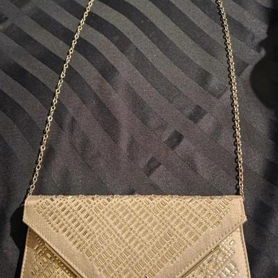 La Regale Silver-Tone Envelope Clutch with Chain Strap & Rhinestone Stud Detail
