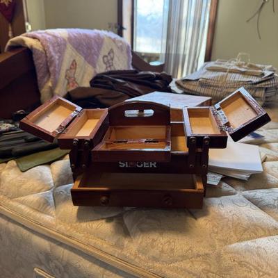 Sale Photo Thumbnail #189