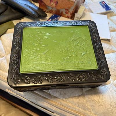 Sale Photo Thumbnail #191