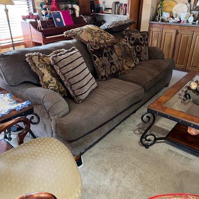 Sale Photo Thumbnail #293