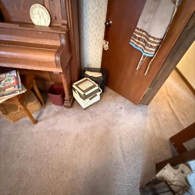 Sale Photo Thumbnail #257