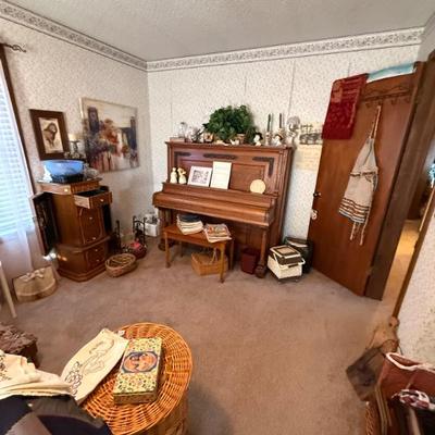 Sale Photo Thumbnail #275