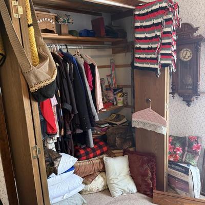 Sale Photo Thumbnail #240