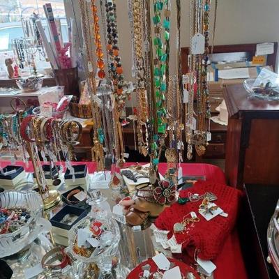 Sale Photo Thumbnail #26