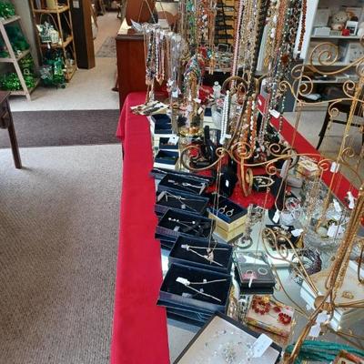 Sale Photo Thumbnail #24