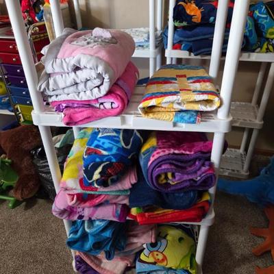 Sale Photo Thumbnail #100