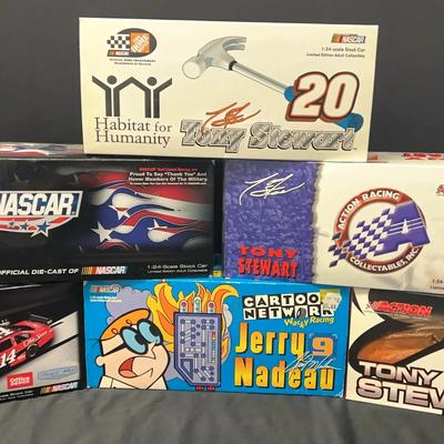 NASCAR 1:24 Scale Die Cast Cars, featuring Tony Stewart & Jerry Nadeau
