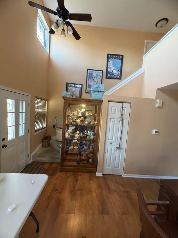 Sale Photo Thumbnail #148