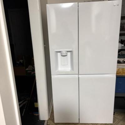 Sale Photo Thumbnail #8: refrigerator was purchased July 2025 never used 