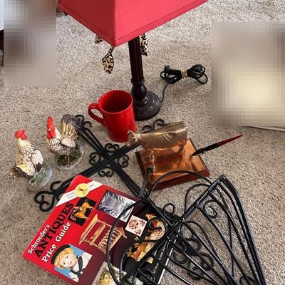 Farm and Rustic Decor Assortment 