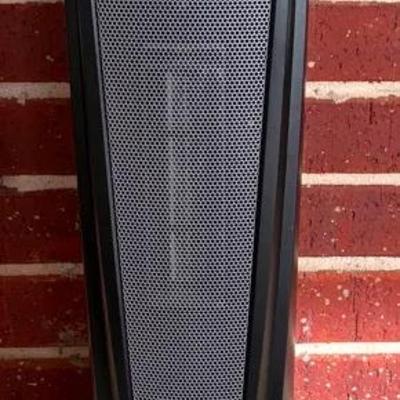 "Lasko" Ceramic Space Heater with Remote 