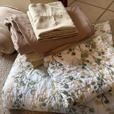 Mixed Botanical Bed Set