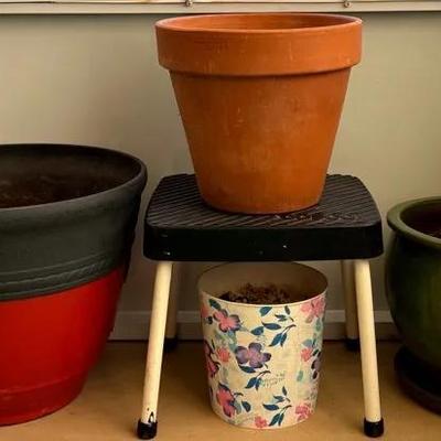 Planter Collection with "Cosco" Step Stool