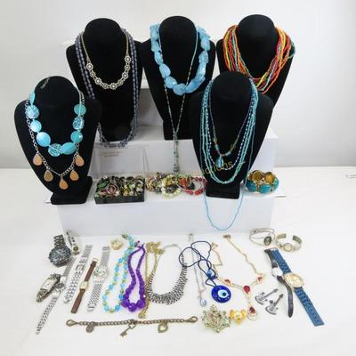 Sale Photo Thumbnail #372