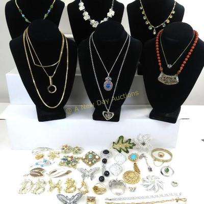 Sale Photo Thumbnail #342