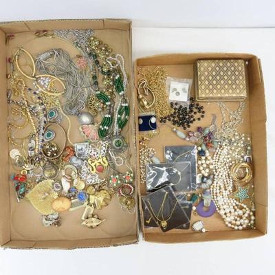 Sale Photo Thumbnail #325