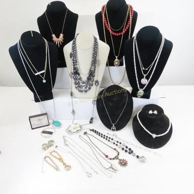 Sale Photo Thumbnail #370