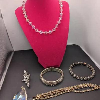 Jewelry that Sparkles