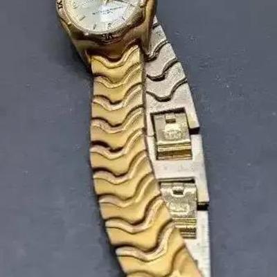 Advance Vanity Fair Quartz Watch VFW 97324W 377