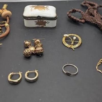 Monet  Hoop Earrings , Accessocraft Brooch Rooster, 14k Gold Filled Wreath Plus