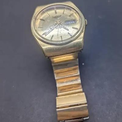 Seiko 17 Jewels Watch 