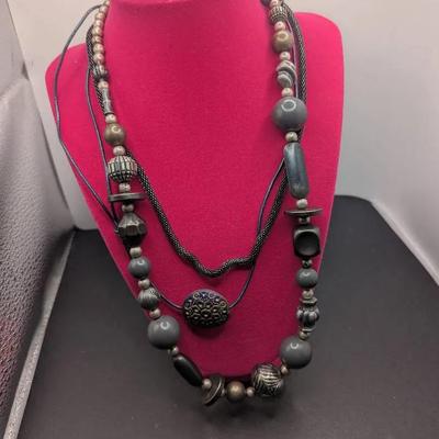 Dark Tone Necklaces 