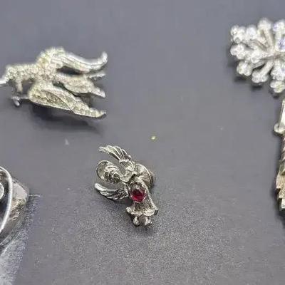 Pendants And Brooches