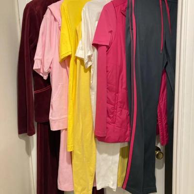 Athletic Wear Medium