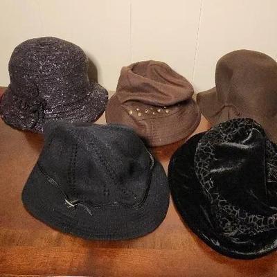 Women's Floppy Hat Lot