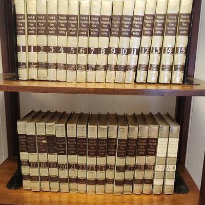 Funk & Wagnalls New Encyclopedia 