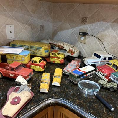 Sale Photo Thumbnail #328