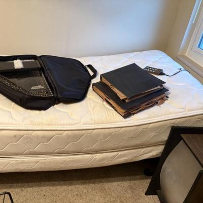 Sale Photo Thumbnail #275